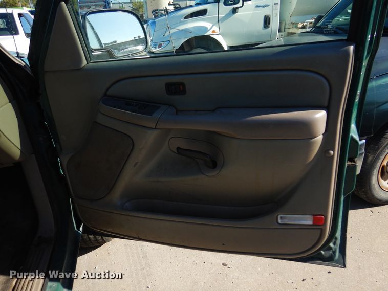 image for item DI6118 2006 Chevrolet Silverado 2500HD  pickup truck