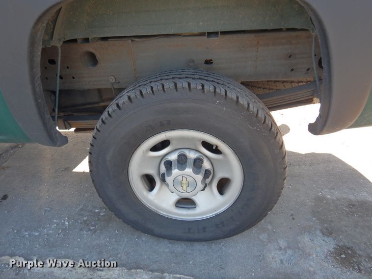 image for item DI6118 2006 Chevrolet Silverado 2500HD  pickup truck