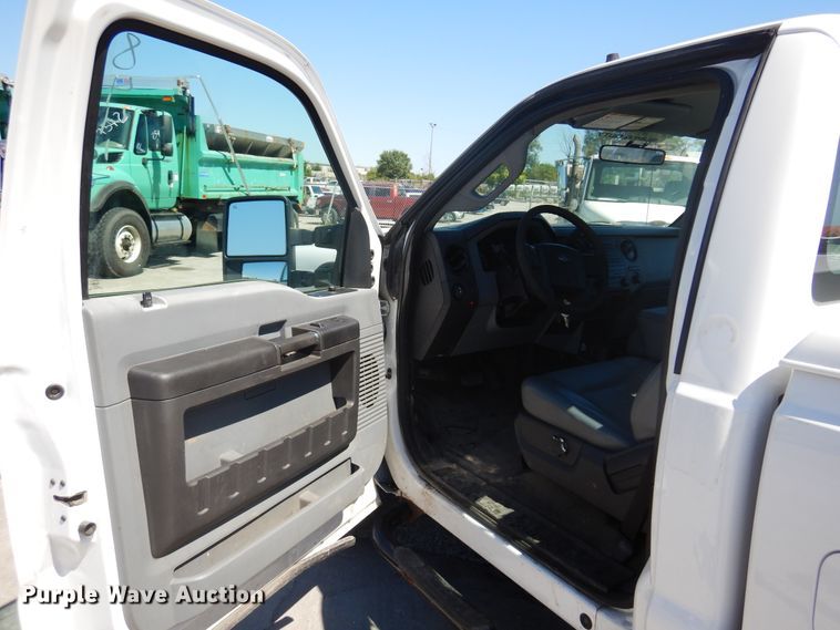 image for item DI6119 2012 Ford F350 Super Duty  pickup truck