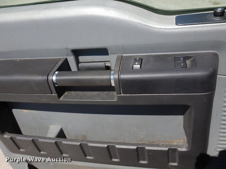 image for item DI6119 2012 Ford F350 Super Duty  pickup truck