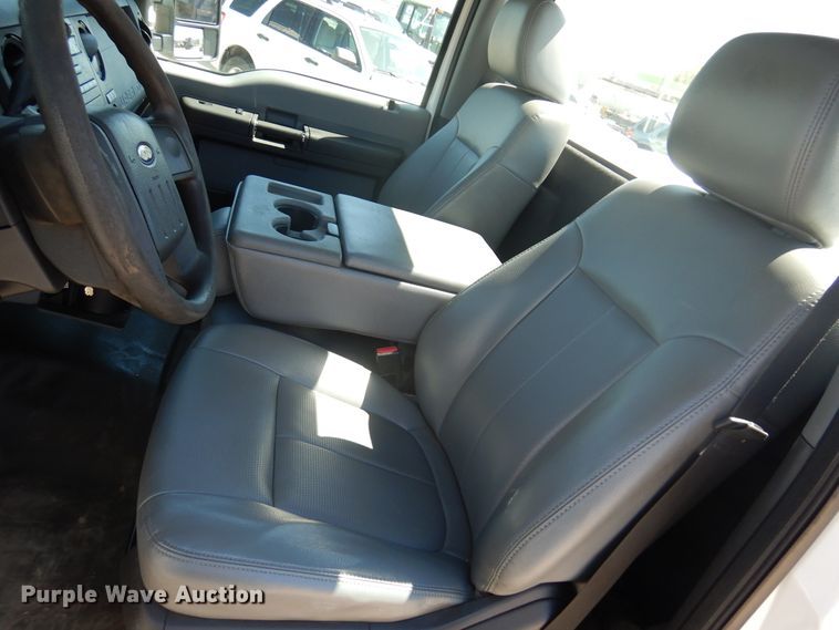 image for item DI6119 2012 Ford F350 Super Duty  pickup truck