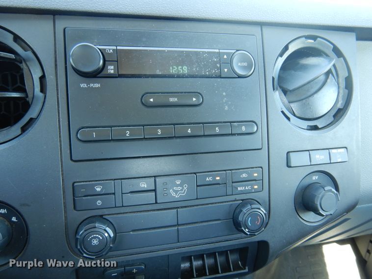 image for item DI6119 2012 Ford F350 Super Duty  pickup truck