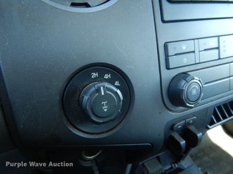 image for item DI6119 2012 Ford F350 Super Duty  pickup truck