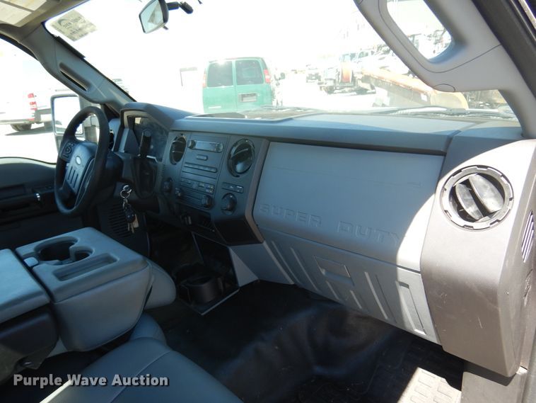 image for item DI6119 2012 Ford F350 Super Duty  pickup truck