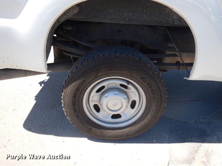 image for item DI6119 2012 Ford F350 Super Duty  pickup truck