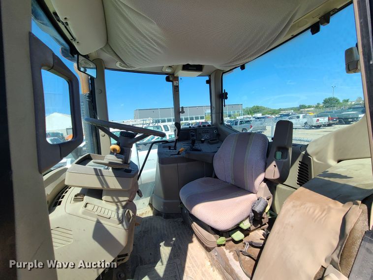 image for item DI6121 2008 John Deere 6430  MFWD tractor