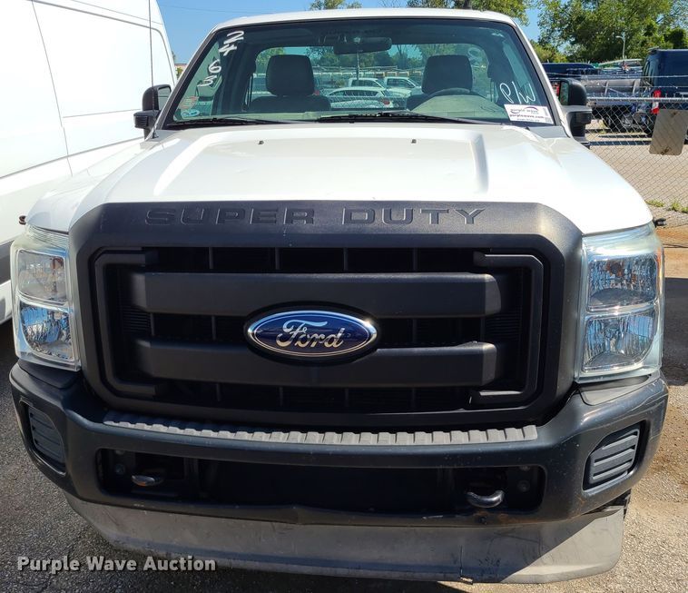 image for item DI6122 2012 Ford F350 Super Duty  pickup truck