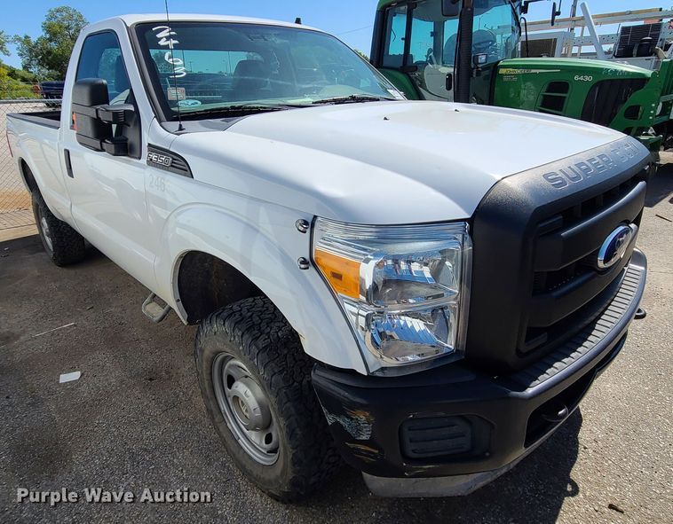 image for item DI6122 2012 Ford F350 Super Duty  pickup truck