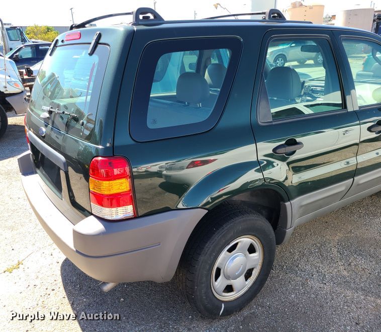 image for item DI6123 2002 Ford Escape  SUV