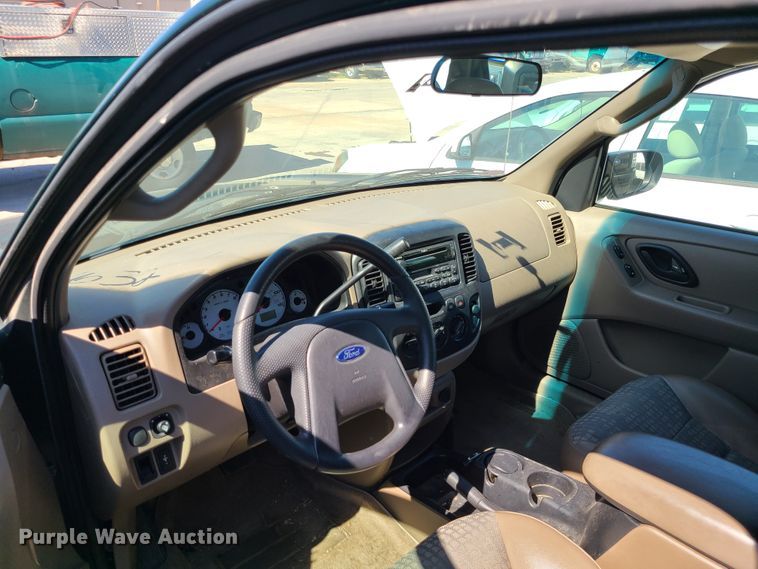 image for item DI6123 2002 Ford Escape  SUV