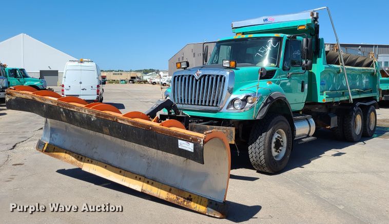 image for item DI6131 2009 International WorkStar 7600  dump truck