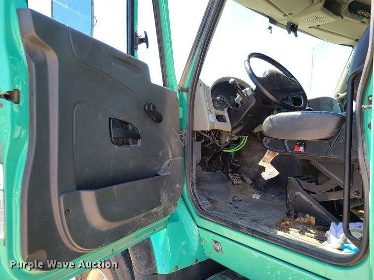 image for item DI6131 2009 International WorkStar 7600  dump truck