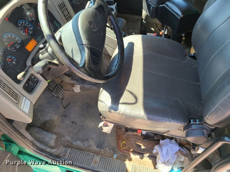 image for item DI6131 2009 International WorkStar 7600  dump truck