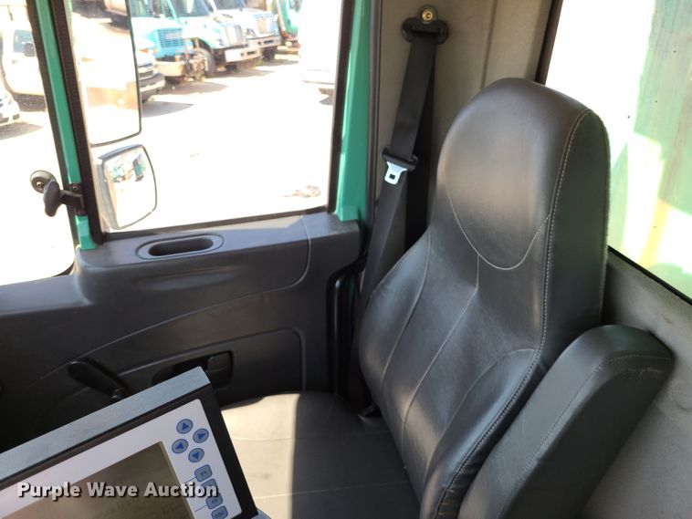 image for item DI6131 2009 International WorkStar 7600  dump truck