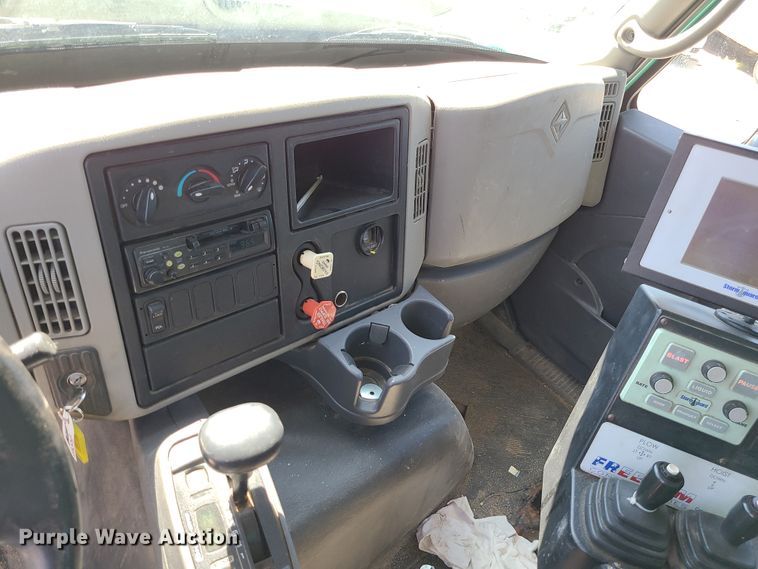 image for item DI6131 2009 International WorkStar 7600  dump truck