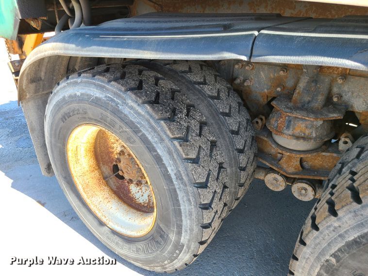 image for item DI6131 2009 International WorkStar 7600  dump truck