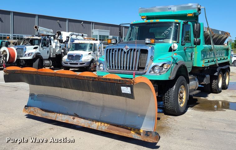 image for item DI6132 2009 International WorkStar 7600  dump truck