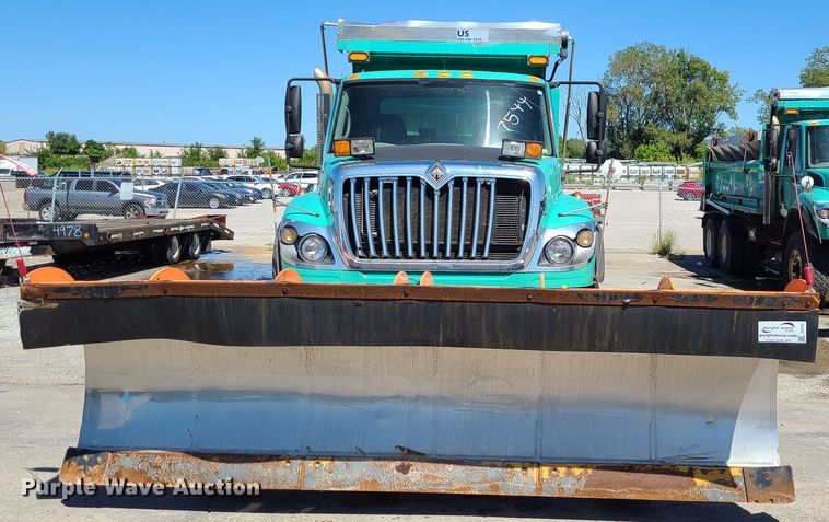 image for item DI6132 2009 International WorkStar 7600  dump truck