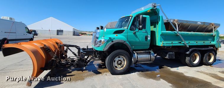 image for item DI6132 2009 International WorkStar 7600  dump truck