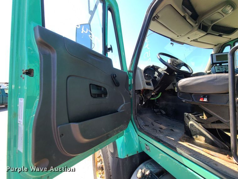 image for item DI6132 2009 International WorkStar 7600  dump truck