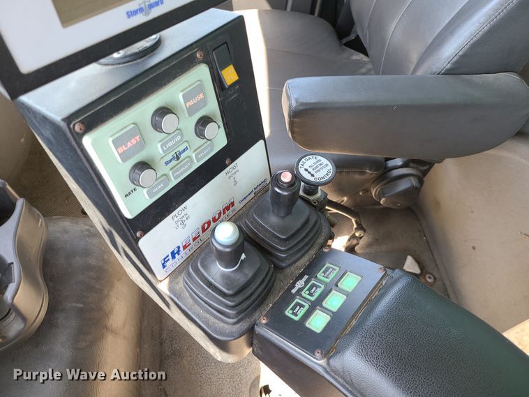 image for item DI6132 2009 International WorkStar 7600  dump truck