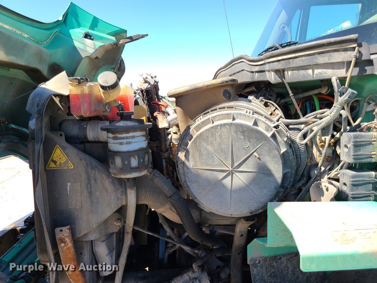 image for item DI6132 2009 International WorkStar 7600  dump truck