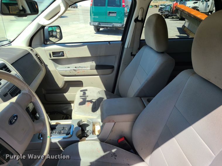 image for item DI6133 2011 Ford Escape  SUV