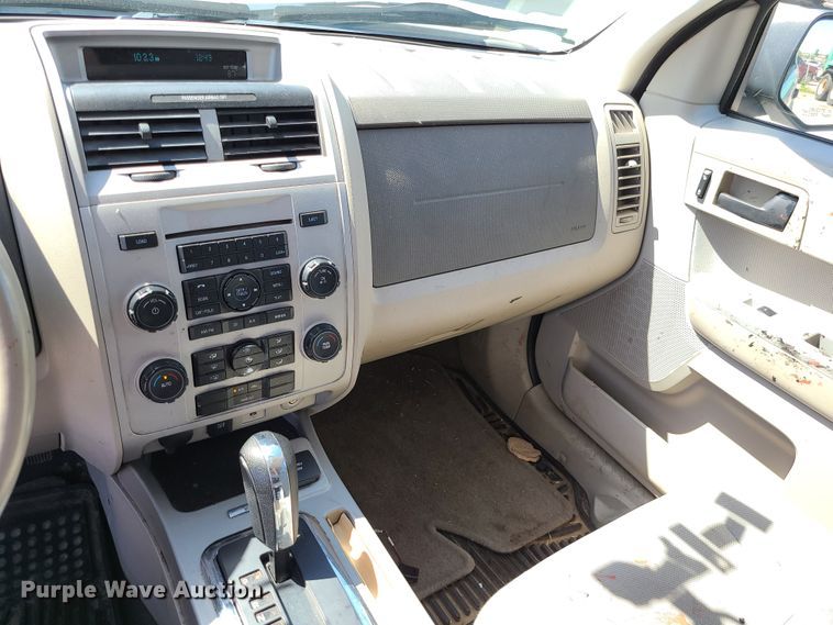 image for item DI6133 2011 Ford Escape  SUV