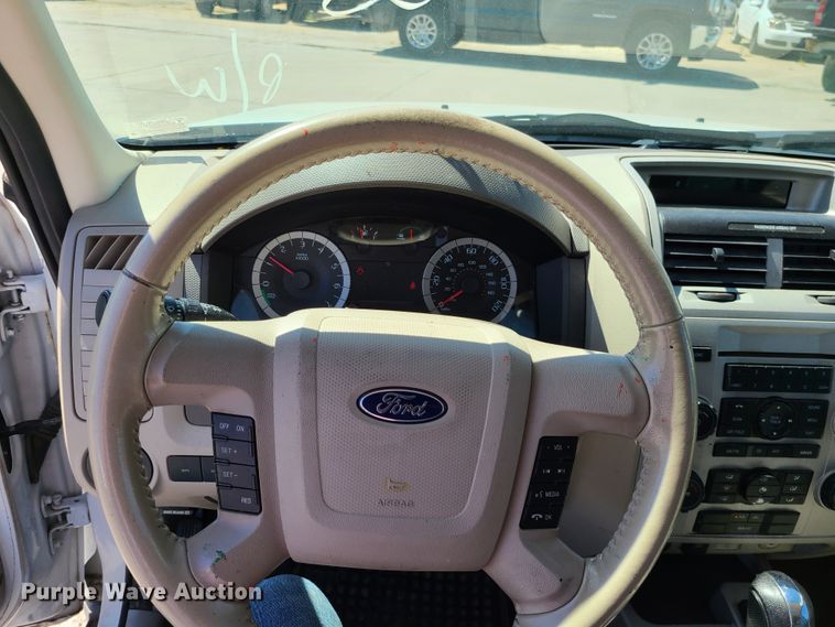 image for item DI6133 2011 Ford Escape  SUV