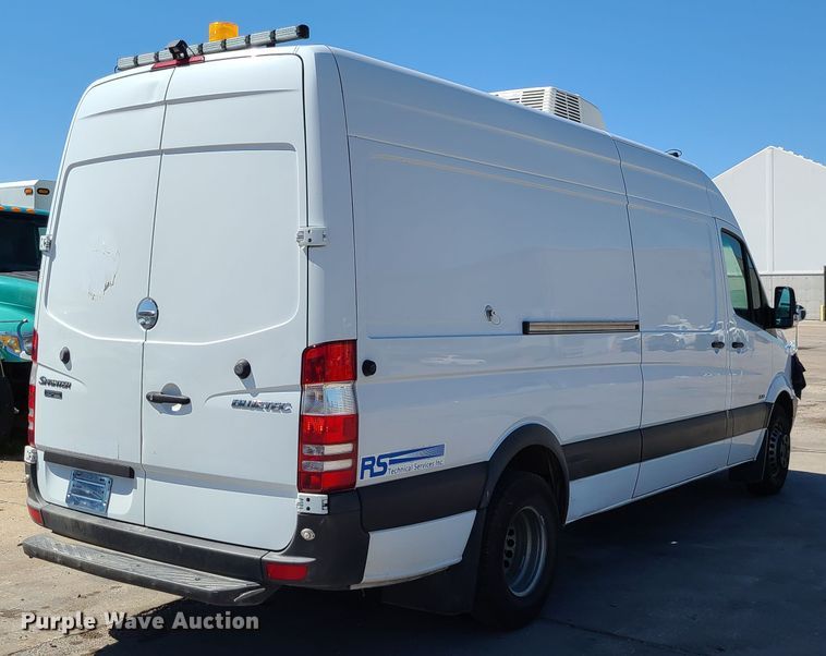 image for item DI6135 2013 Freightliner Sprinter 3500  van