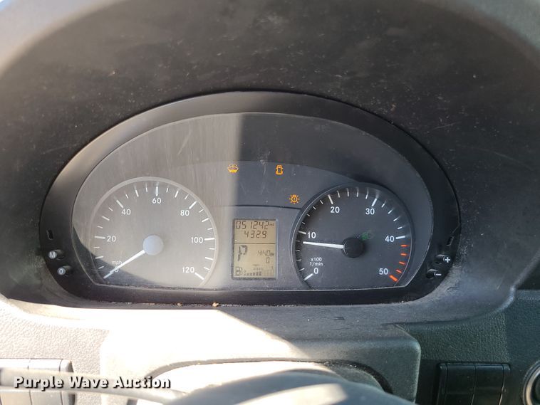 image for item DI6135 2013 Freightliner Sprinter 3500  van