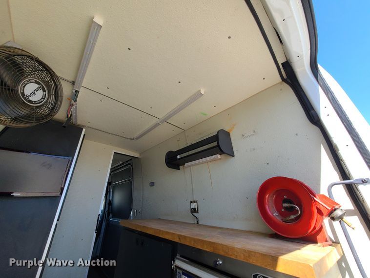 image for item DI6135 2013 Freightliner Sprinter 3500  van