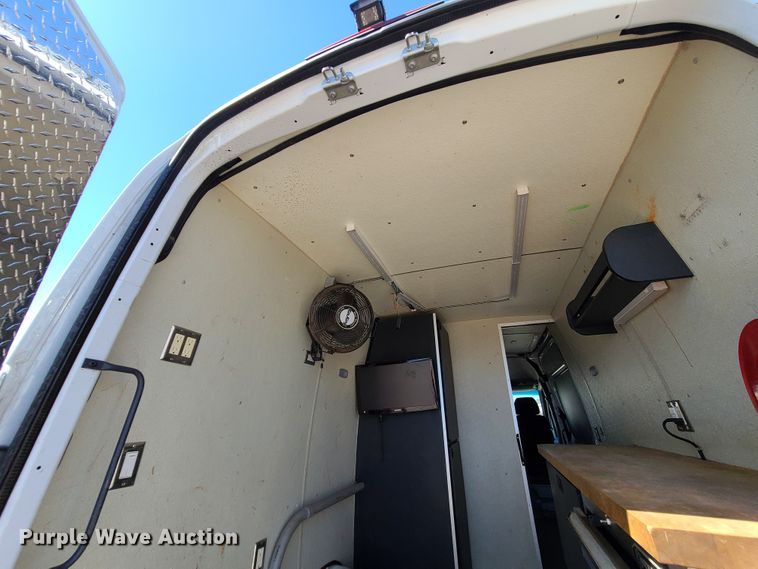 image for item DI6135 2013 Freightliner Sprinter 3500  van