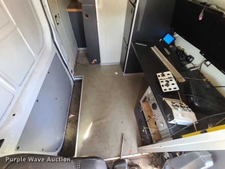 image for item DI6136 2013 Freightliner Sprinter 3500  van