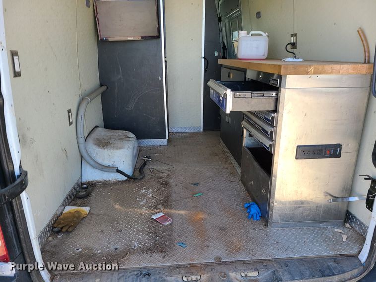 image for item DI6136 2013 Freightliner Sprinter 3500  van