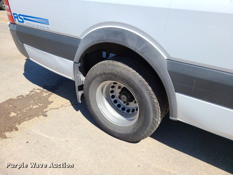 image for item DI6136 2013 Freightliner Sprinter 3500  van