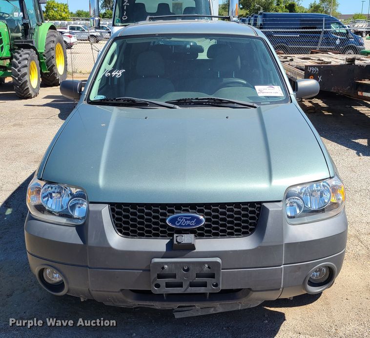 image for item DI6139 2005 Ford Escape  SUV