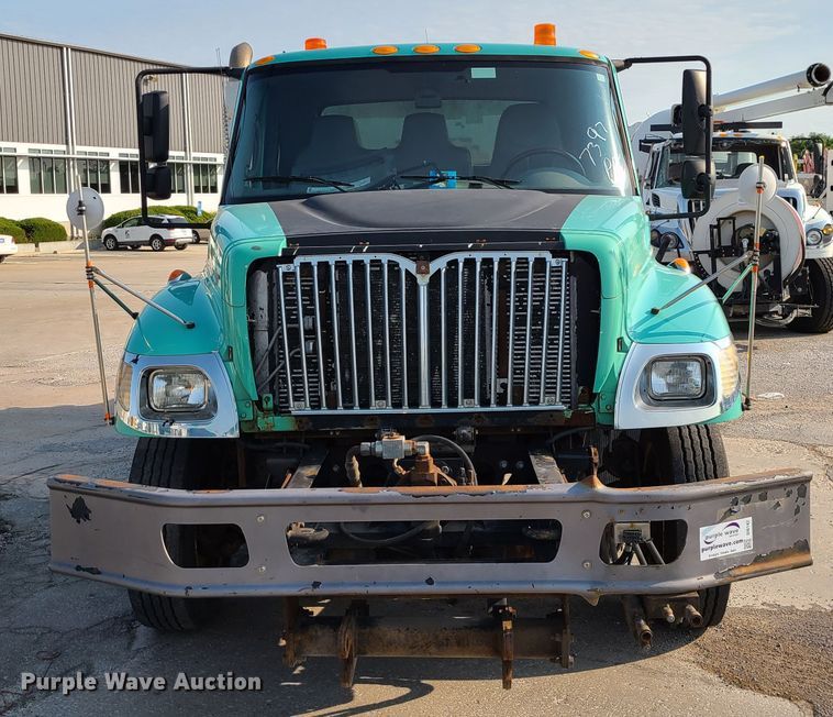 image for item DI6142 2007 International WorkStar 7300  dump truck