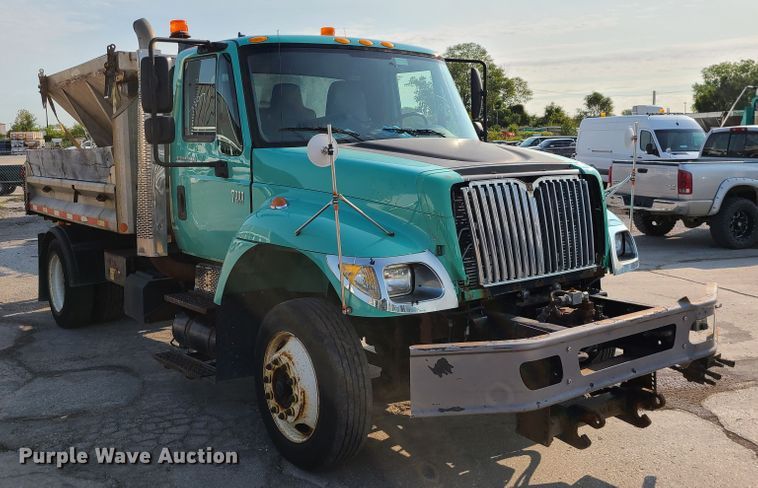 image for item DI6142 2007 International WorkStar 7300  dump truck