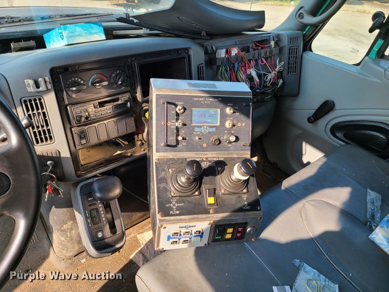 image for item DI6142 2007 International WorkStar 7300  dump truck