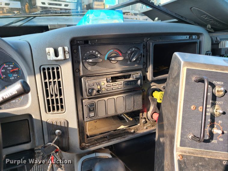 image for item DI6142 2007 International WorkStar 7300  dump truck