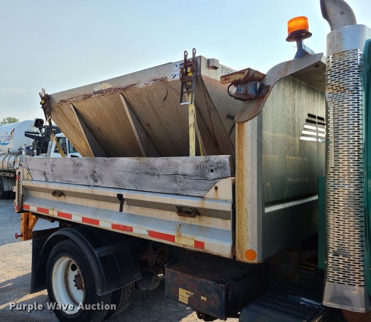 image for item DI6142 2007 International WorkStar 7300  dump truck