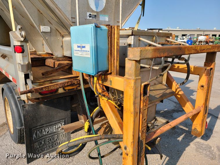 image for item DI6142 2007 International WorkStar 7300  dump truck