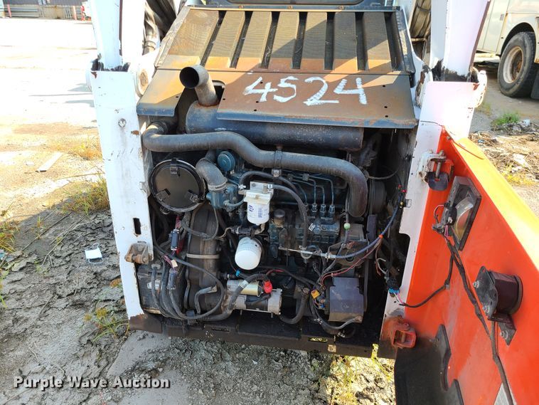 image for item DI6145 2009 Bobcat S300  skid steer loader