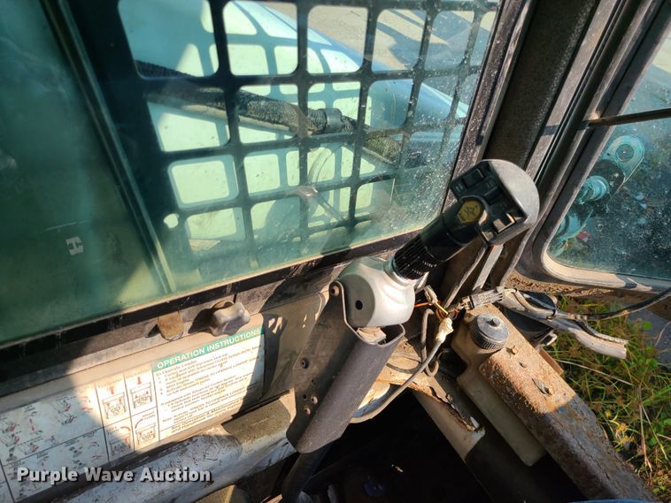 image for item DI6145 2009 Bobcat S300  skid steer loader