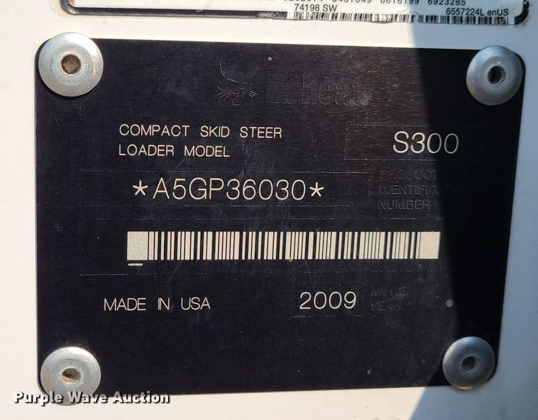 image for item DI6145 2009 Bobcat S300  skid steer loader