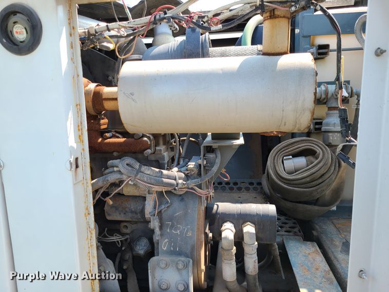 image for item DI6152 2007 Sterling SC8000  street sweeper truck