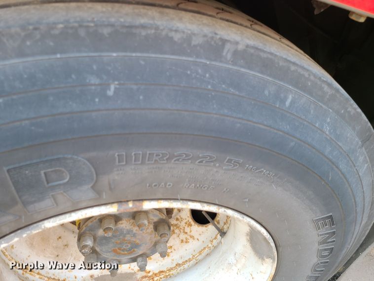 image for item DI6152 2007 Sterling SC8000  street sweeper truck