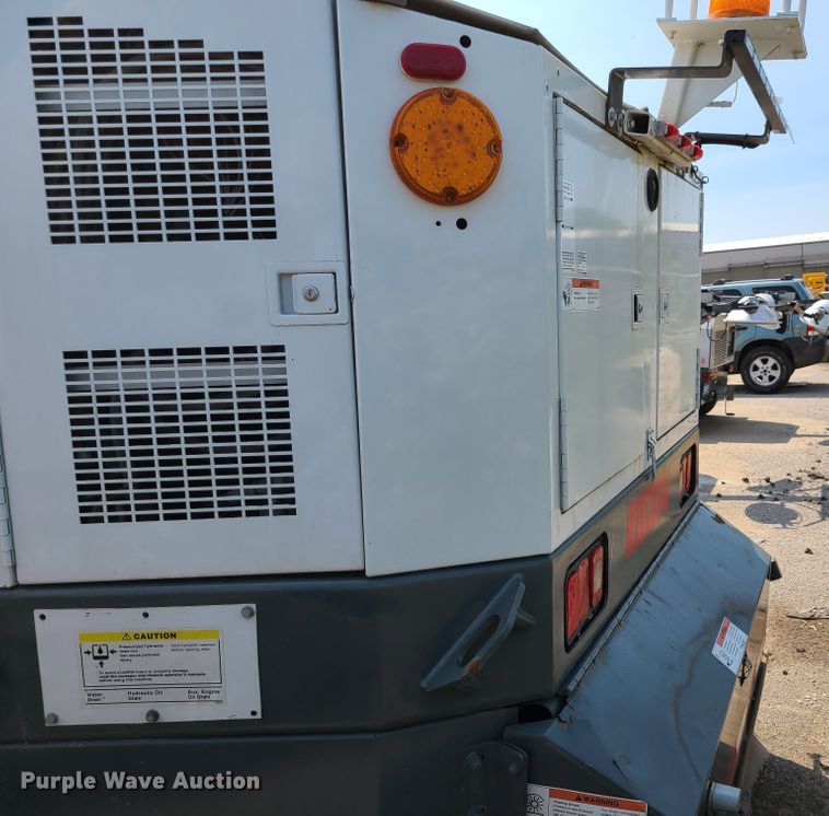 image for item DI6152 2007 Sterling SC8000  street sweeper truck