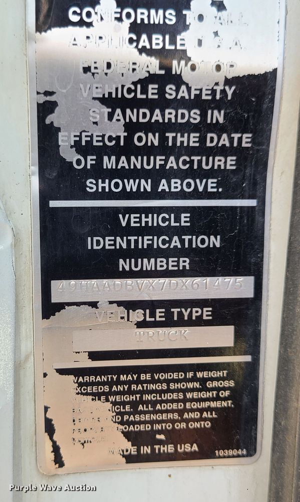 image for item DI6152 2007 Sterling SC8000  street sweeper truck